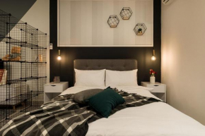 Superb Location l Comfortable & Modern Studio l Queensville